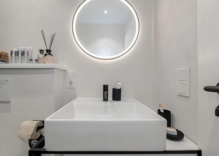 Kajuete #17 Dock 6b *